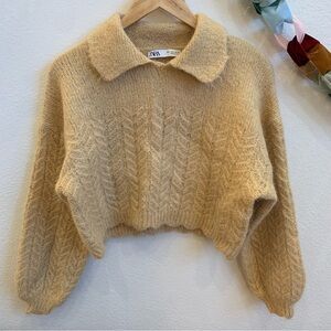 Zara Women's Tan Knit Sweater